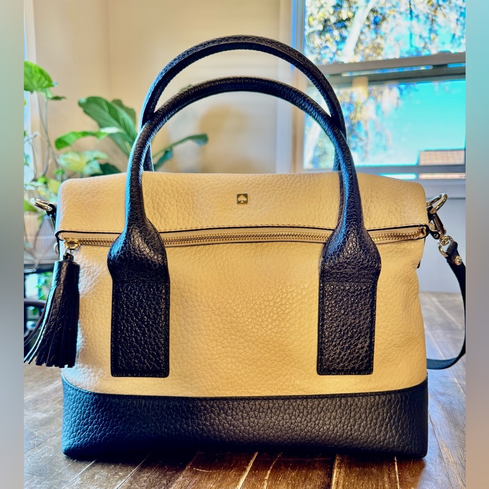 Kate Spade Brand Crossbody Black Beige Leather Tassel Designer Bag - Picture 6 of 15